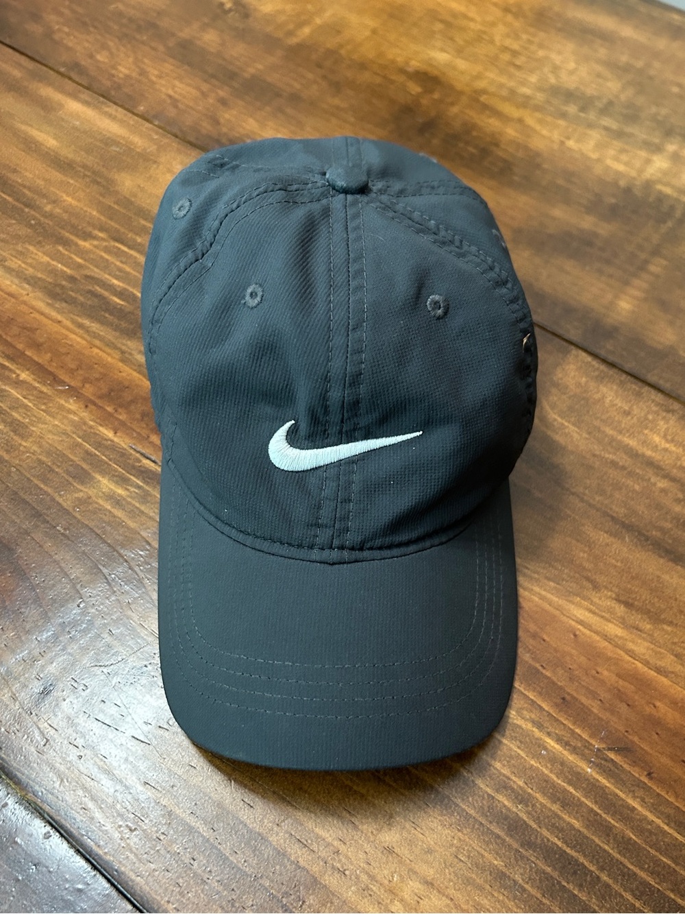 Nike Black Swoosh Baseball Cap Men's Hat